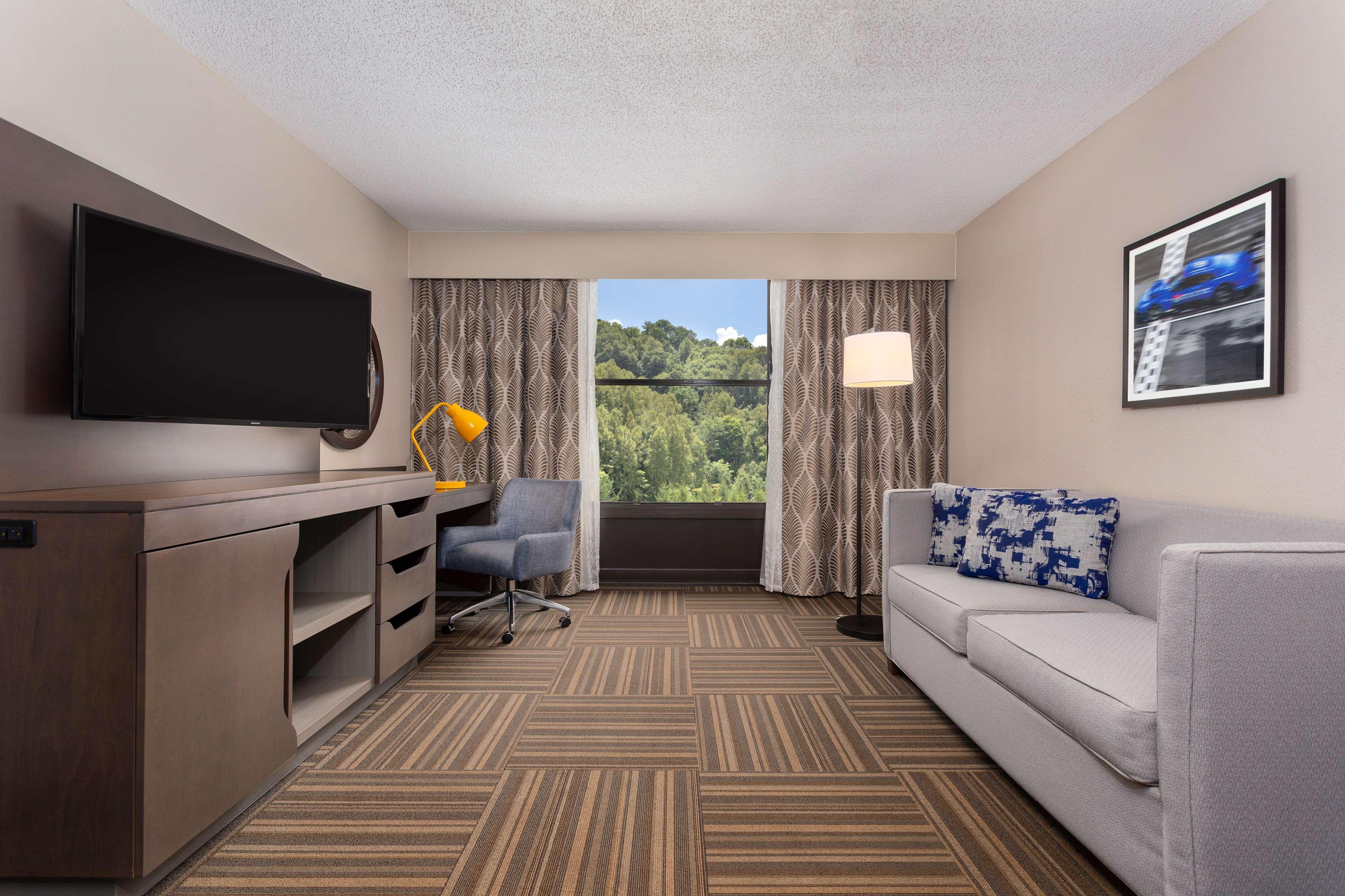 Hampton Inn Bristol Kültér fotó