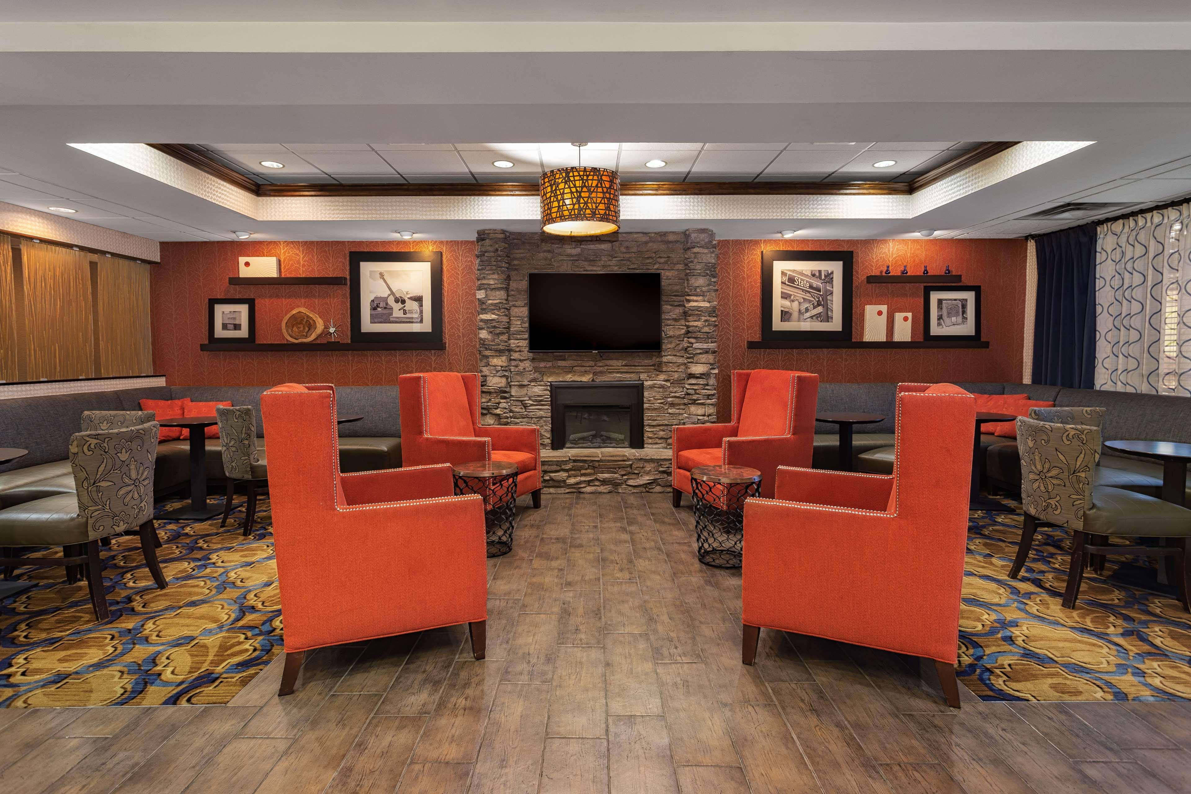 Hampton Inn Bristol Kültér fotó