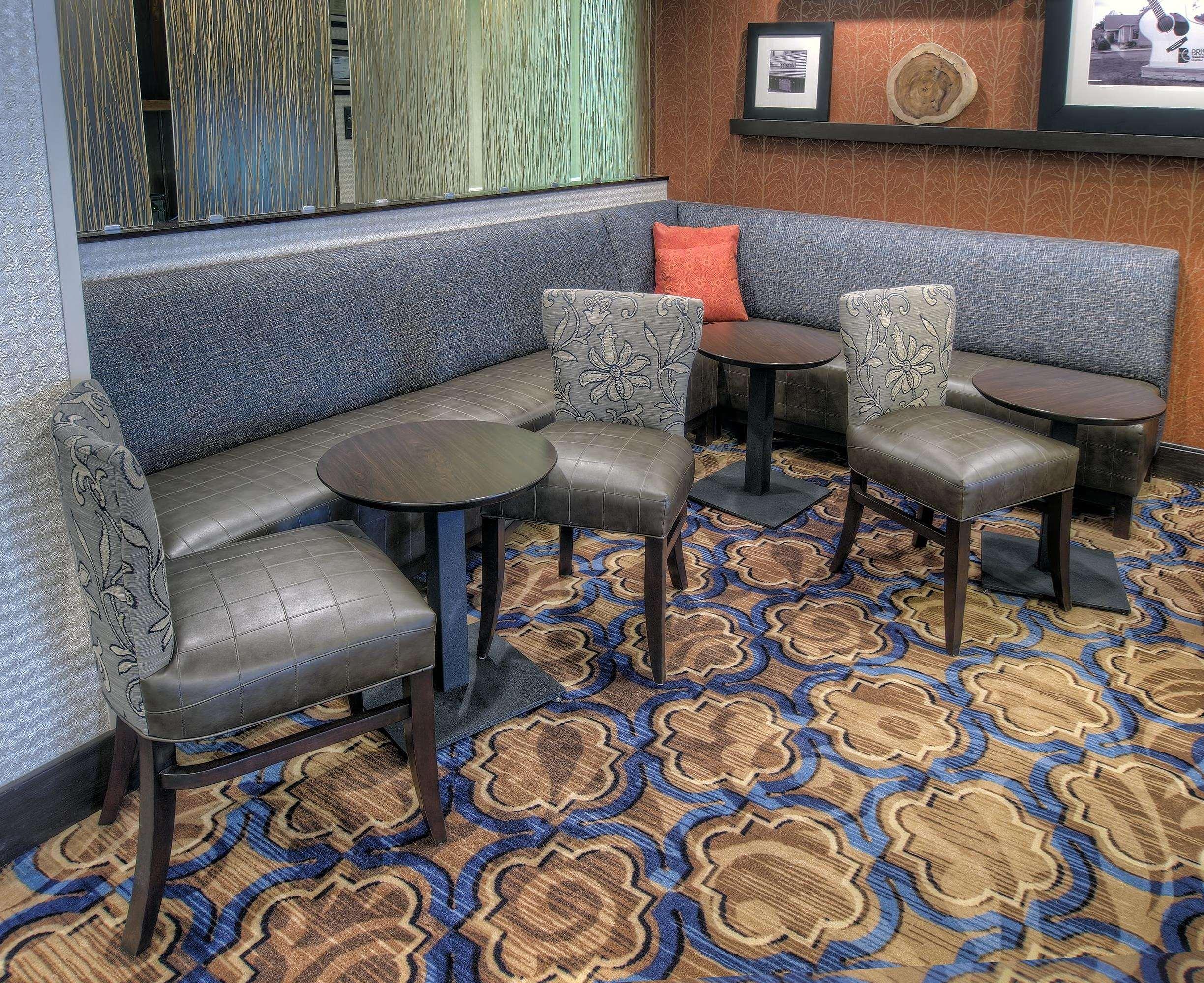Hampton Inn Bristol Kültér fotó